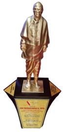 Cabinet Minister Agriculture Animal Husbandary in Government of Gujarat, Dean M.P.Shah Medical College Jamnagar, Dr Bharat Agravat Award OSMF Mouth Opening Kit India